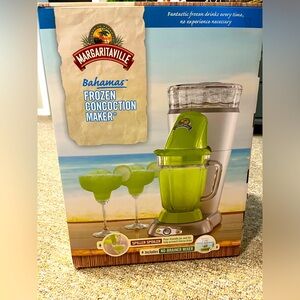 NIB  Margaritaville Bahamas Frozen Concoction Maker